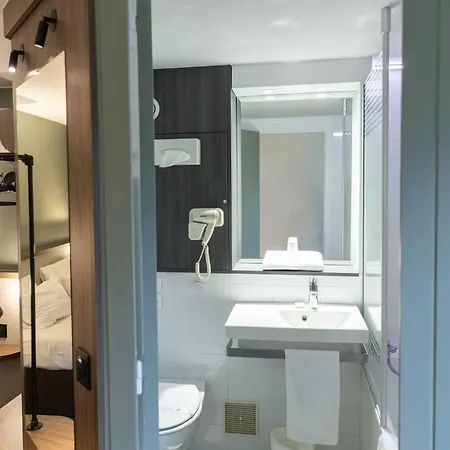 Hotel Kyriad Nancy Sud - 3*