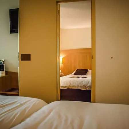 Отель Kyriad Nancy Sud - 3*
