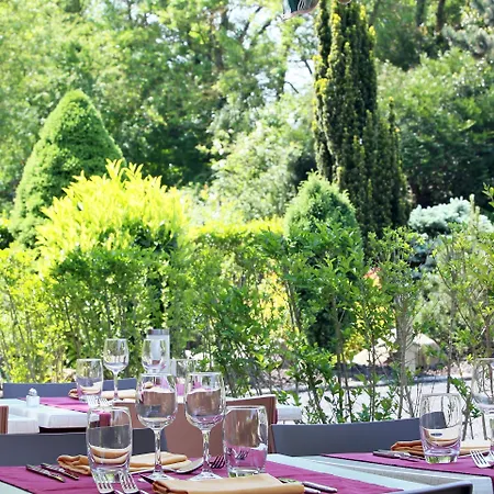 Kyriad Nancy Sud - Hotell Ludres