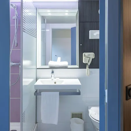 Kyriad Nancy Sud - Отель 3*