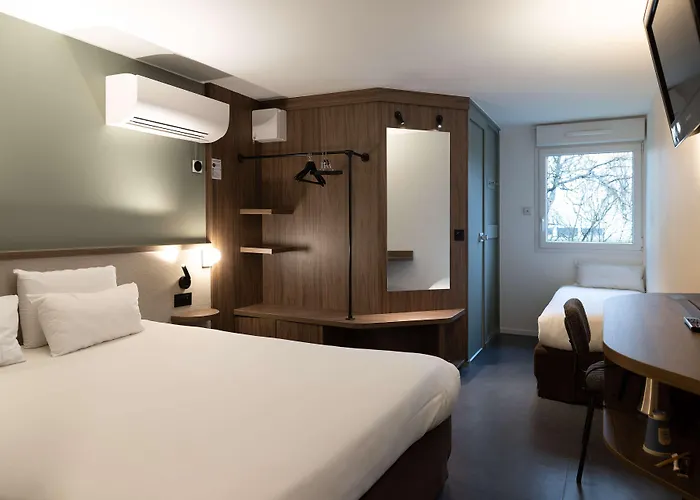 Hotel Kyriad Nancy Sud -